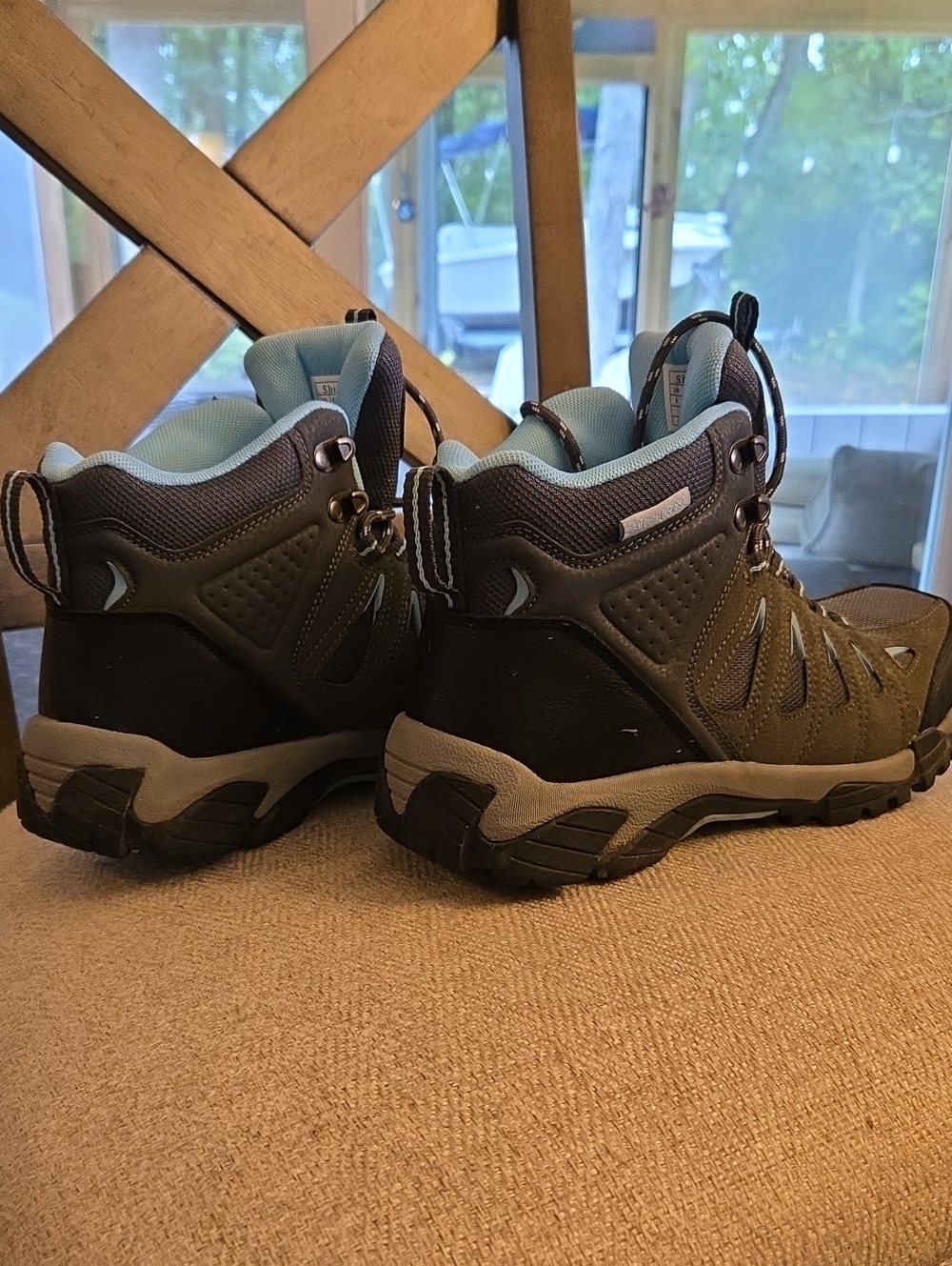 Women's Lace-Up Hiking Boots - Black and Light Blue Comfort